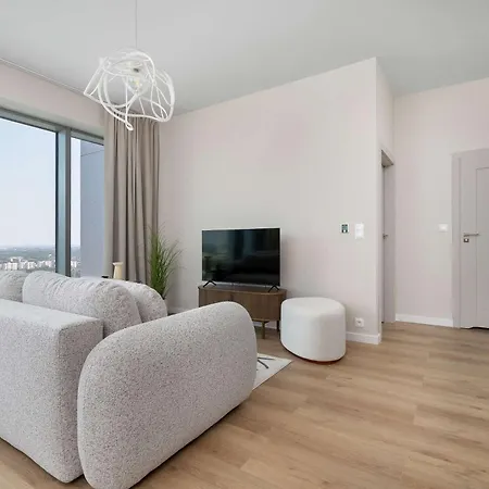 Air Conditioned In Center With Parking By Renters Prestige アパート *